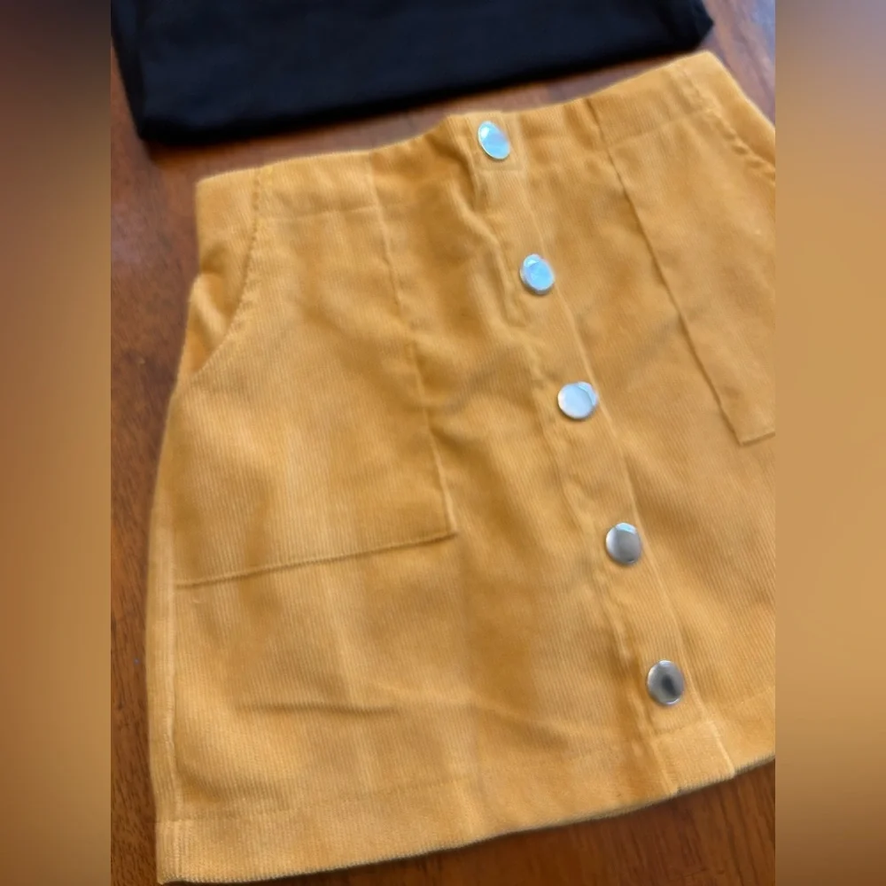 Corduroy Button Skirt + Turtleneck Top Set | Toddler Girl Size 100 (3-4 Years)